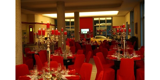 Destination-Wedding - Nachbarschaft (Lärm): keine unmittelbare Nachbarschaft - Bad Tölz - Catering bei Ferrari - ViCulinaris im Kolbergarten