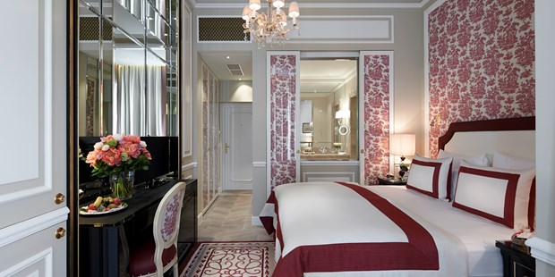 Destination-Wedding - Preisniveau Zimmer/Suiten: €€€€ - Flachgau - Deluxe Room - Sacher Hotel Salzburg