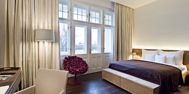 Destination-Wedding - Preisniveau Zimmer/Suiten: €€ - Steirerschlössl Junior Suite - Hotel Steirerschlössl