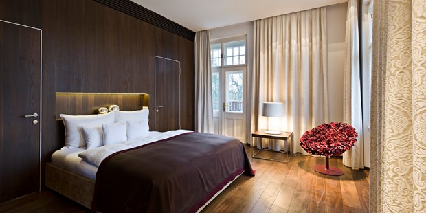 Destination-Wedding - Preisniveau Zimmer/Suiten: €€ - Steirerschlössl Suite Deluxe - Hotel Steirerschlössl