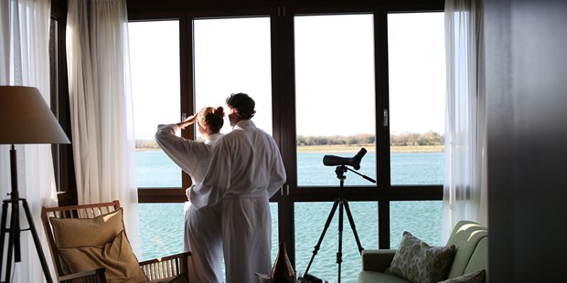 Destination-Wedding - Art der Location: Therme / Theater / Galerie - Panorama Junior Suite - ST. MARTINS Therme & Lodge