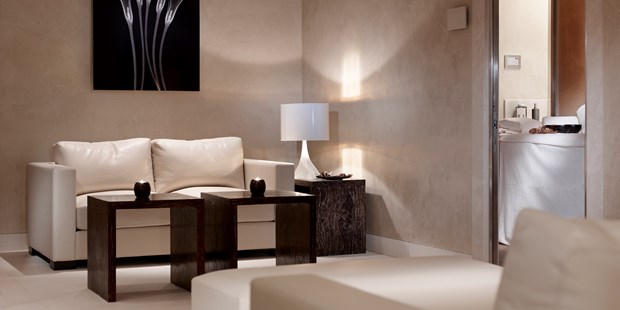 Destination-Wedding - Preisniveau Zimmer/Suiten: €€€€ - Arlberg - SPA Lounge - Hotel & Chalet Aurelio