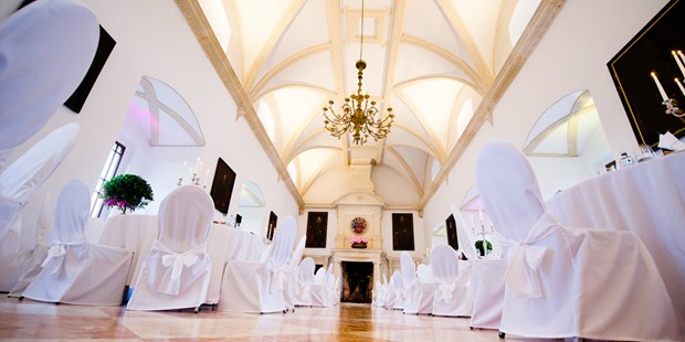 Destination-Wedding - Art der Location: Restaurant - Heiraten in dem Renaissanceschloss Rosenburg in Niederösterreich. - Renaissanceschloss Rosenburg