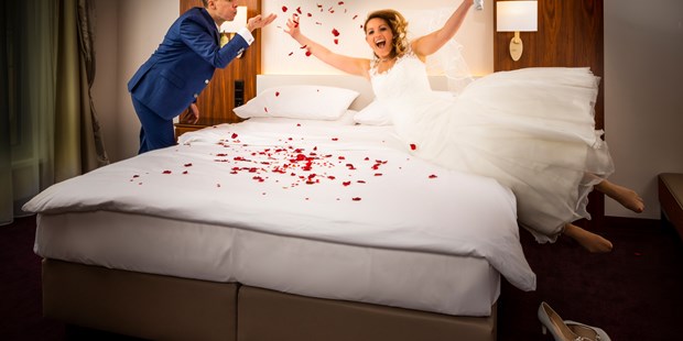 Destination-Wedding - Preisniveau Hochzeitsfeier: €€ - Donauraum - Hotel Stefanie - nach dem Feiern ... Hochzeitsnacht - Hotel & Restaurant Stefanie Schick-Hotels Wien
