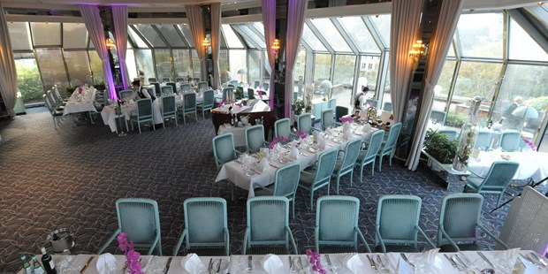 Destination-Wedding - Preisniveau Zimmer/Suiten: €€ - Köln - Feiern mit Aussicht im Maritim Hotel Köln