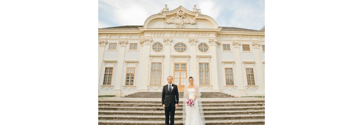 Hochzeitslocation: Heiraten im Schloss Halbturn im Burgenland.
Foto © stillandmotionpictures.com - Schloss Halbturn