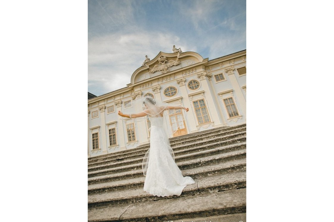 Hochzeitslocation: Feiern Sie Ihre Hochzeit im Schloss Halbturn im Burgenland.
Foto © stillandmotionpictures.com - Schloss Halbturn