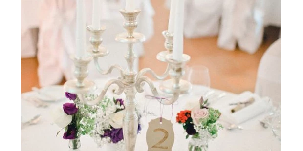Destination-Wedding - Art der Location: Hotel / Chalet - Der Festsaal des Barockjuwel Schloss Halbturn im Burgenland.
Foto © stillandmotionpictures.com - Schloss Halbturn