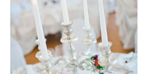 Destination-Wedding - Art der Location: Hotel / Chalet - Der Festsaal des Barockjuwel Schloss Halbturn im Burgenland.
Foto © stillandmotionpictures.com - Schloss Halbturn