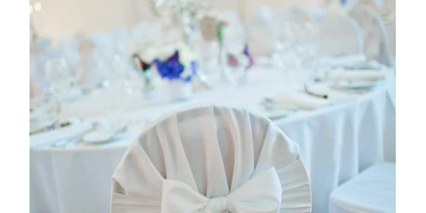Destination-Wedding - Art der Location: Hotel / Chalet - Der Festsaal des Barockjuwel Schloss Halbturn im Burgenland.
Foto © stillandmotionpictures.com - Schloss Halbturn