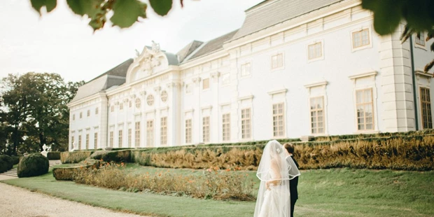 Destination-Wedding - Art der Location: Hotel / Chalet - Feiern Sie Ihre Hochzeit im Barockjuwel Schloss Halbturn im Burgenland.
Foto © stillandmotionpictures.com - Schloss Halbturn