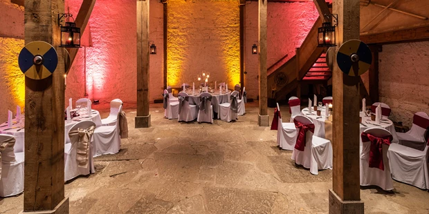 Destination-Wedding - Art der Location: Hotel / Chalet - Heiraten auf Burg Guttenberg