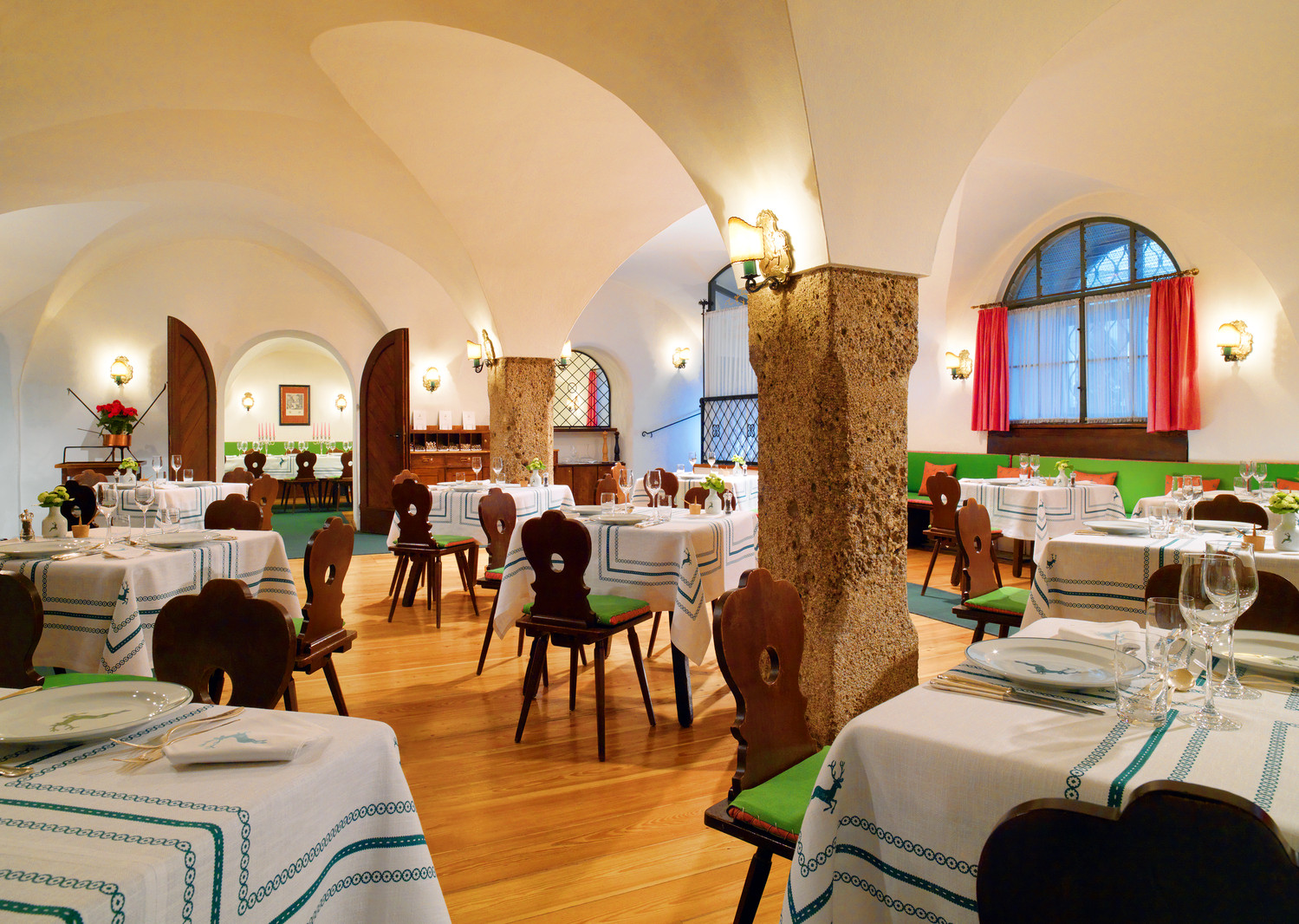 Destination-Wedding - Hunde erlaubt - Österreich - Restaurant Goldener Hirsch - Hotel Goldener Hirsch*****