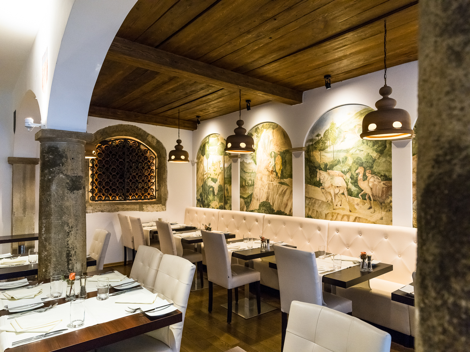 Destination-Wedding - Hunde erlaubt - Österreich - Raumansicht - Ristorante Firenze Enoteca