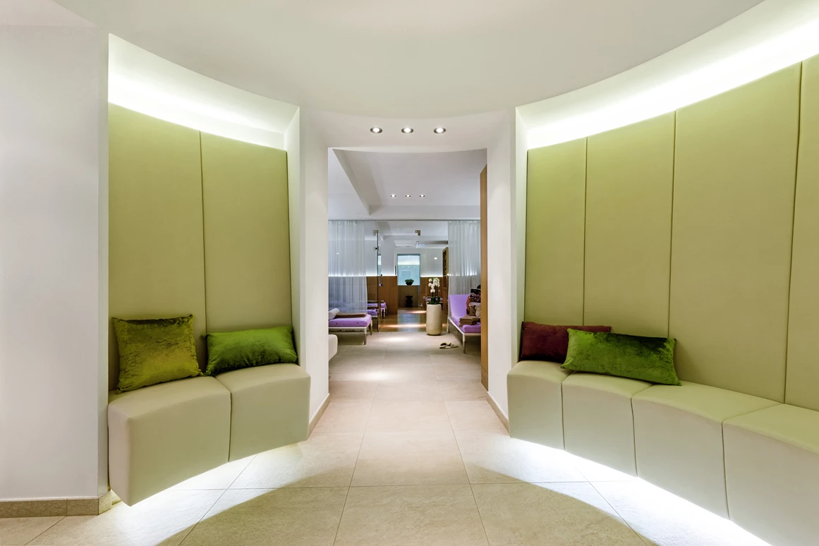 Hochzeitslocation: Sich verwöhnen und stylen lassen: Sans Souci Spa - Hotel Sans Souci Wien
