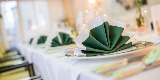Destination-Wedding - Art der Location: Hotel / Chalet - Wintergarten - Radisson Blu Hotel Altstadt 5*