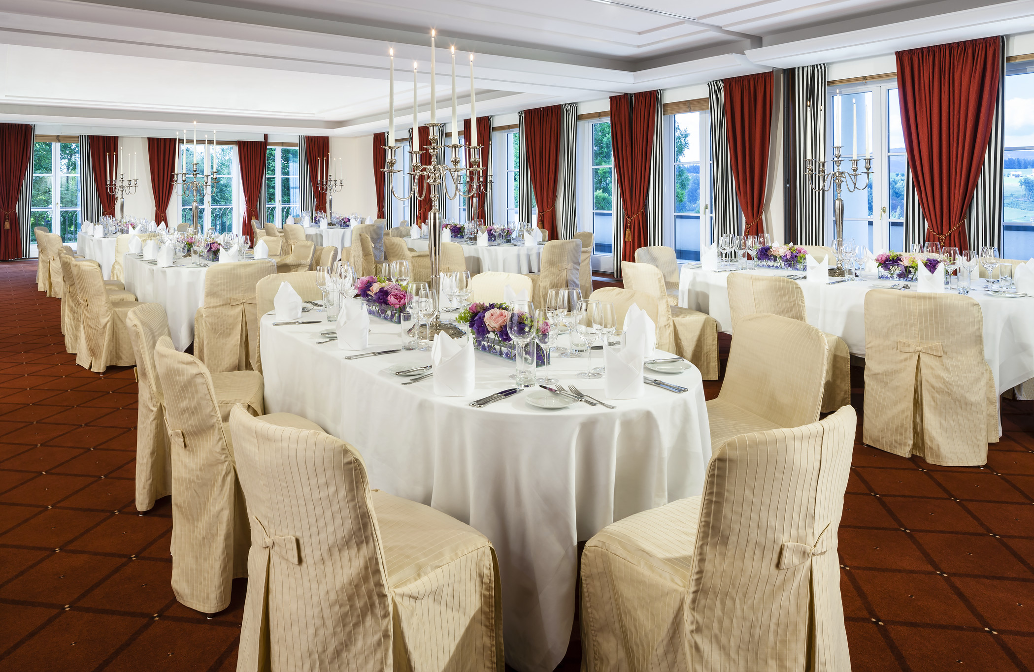 Destination-Wedding - Hunde erlaubt - Österreich - Veranstaltungsraum Traunsee - Sheraton Fuschlsee-Salzburg Hotel Jagdhof