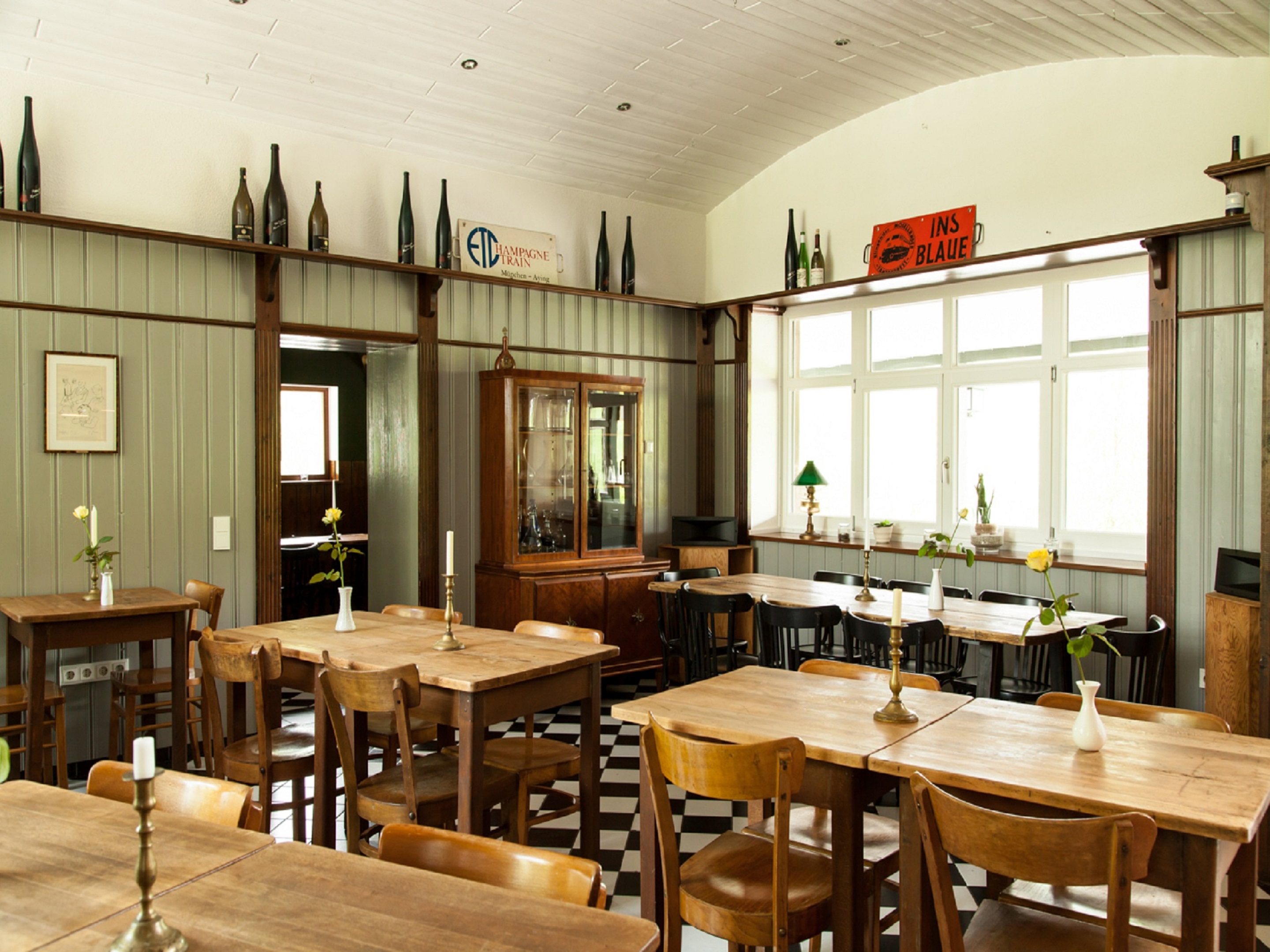 Destination-Wedding - Umgebung: am Land - Restaurant - Bahnhof Thalfang GmbH