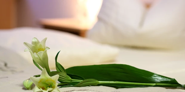 Destination-Wedding - Art der Location: Hotel / Chalet - Genießen Sie "Heimvorteil " 
Ihre Gäste brauche nach der Feier nur mehr mit dem Lift fahren, und gelangen direkt zu den Komfortzimmern - Hotel Fohnsdorf
