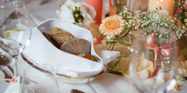 Destination-Wedding - Perfekte Jahreszeit: Herbst-Hochzeit - Salzburg - Schloss Fuschl Resort & SPA