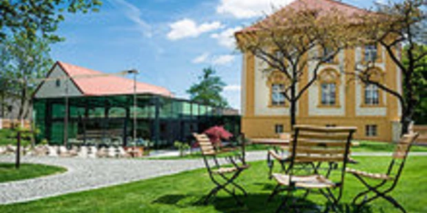 Destination-Wedding - Art der Location: Hotel / Chalet - Hofwirt Garten - Hotel Hofwirt