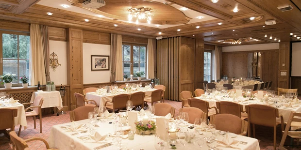 Destination-Wedding - Art der Location: Hotel / Chalet - Das Central - Festsaal - Das Central - Alpine . Luxury . Life