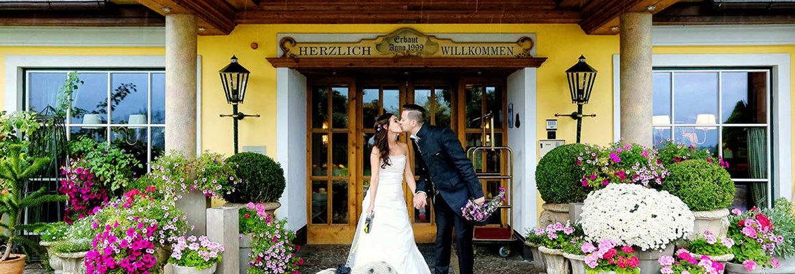 Hochzeitslocation: Heiraten im Wellnesshotel SCHWARZ - dem Alpenresort in Mieming. - Alpenresort Schwarz*****