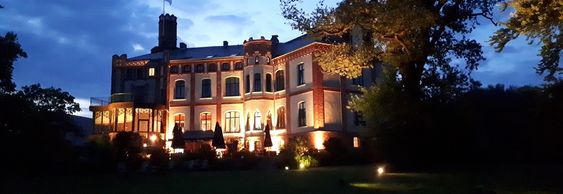 Hochzeitslocation: Abendstimmung - Hotel Schloss Gamehl