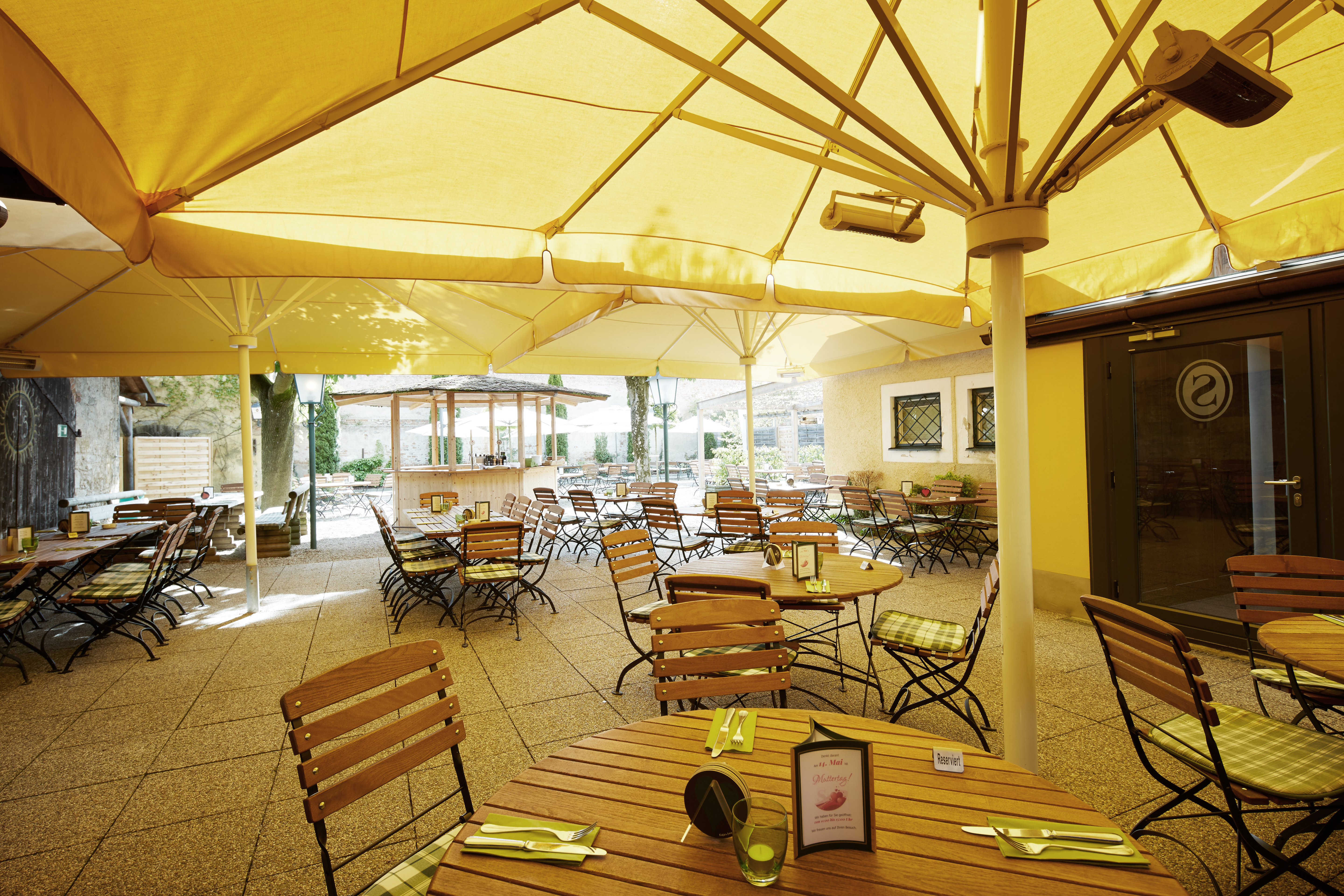 Destination-Wedding - Hunde erlaubt - Österreich - Schüdlbauer´s Hotel-Restaurant-Bar