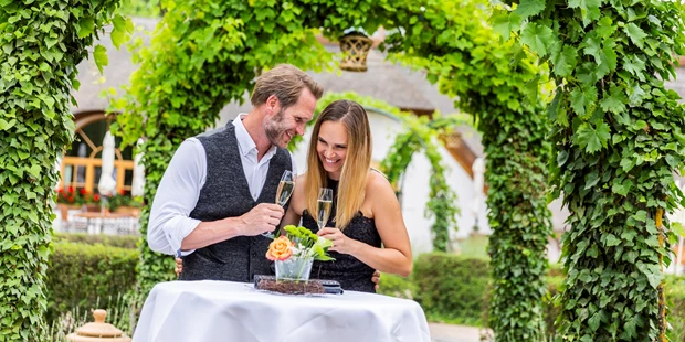 Destination-Wedding - Art der Location: Hotel / Chalet - vor Csarda - VILA VITA Pannonia