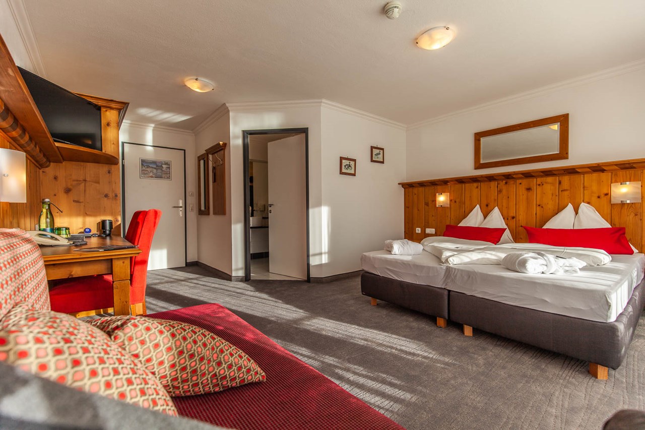 Das Alpenwelt Resort****SUPERIOR Zimmer / Suiten Deluxe Doppelzimmer Secret Garden