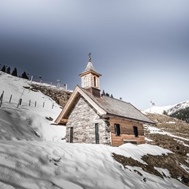 Hochzeitslocation: hauseigene Herz-Jesu-Kapelle - My Alpenwelt Resort****Superior