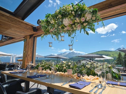 Destination-Wedding - Art der Location: Hotel / Chalet - ©Marc Gilsdorf // ©weddingstyled
Day & Dinner Club Susi Alm  - My Alpenwelt Resort****Superior