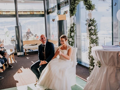 Destination-Wedding - Art der Location: Hotel / Chalet - ©Lisa Jungmann Fotografie
Bergrestaurant Gipfeltreffen  - My Alpenwelt Resort****Superior