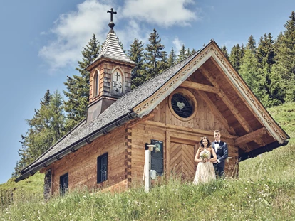 Destination-Wedding - Art der Location: Hotel / Chalet - ©Marc Gilsdorf // ©weddingstyled
Herz-Jesu Kapelle - My Alpenwelt Resort****Superior