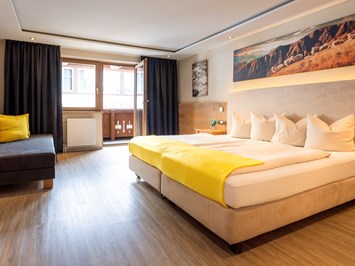 My Alpenwelt Resort****Superior Zimmer / Suiten Deluxe Doppelzimmer Secret Garden