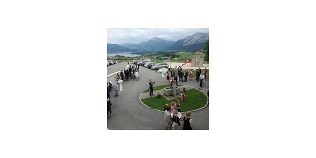 Destination-Wedding - Personenanzahl - Mondsee - Sektempfang - Panorama Hotel Leidingerhof