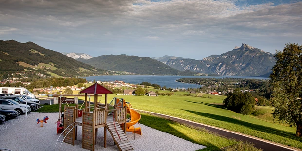 Destination-Wedding - Personenanzahl - Mondsee - Panoramablick mit spitzenklasse - Panorama Hotel Leidingerhof