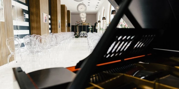 Destination-Wedding - woliday Programm: Standesamtliche Trauung - Österreich - Kursalon Bad Vöslau
