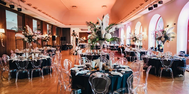 Destination-Wedding - woliday Programm: Standesamtliche Trauung - Österreich - Kursalon Bad Vöslau