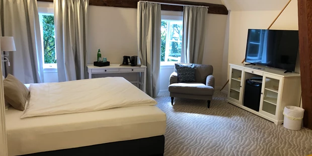Destination-Wedding - Art der Location: Hotel / Chalet - Gut Bielenberg Suite Hafenblick - Boutique Hotel Gut Bielenberg