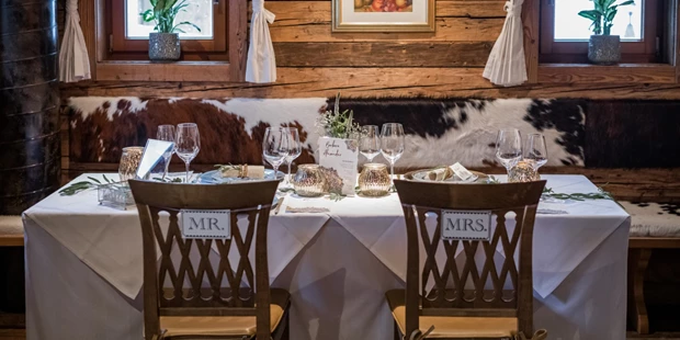 Destination-Wedding - Exklusivität - Salzburg - Im "Bauernschmied" atmet man die Tradition eines über 400 Jahre alten Bauernhauses. - Flachauer Gutshof - Musistadl