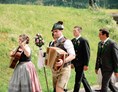 Hochzeitslocation: Typische Ausseer Musik darf bei einer Hochzeit im Narzissendorf Zloam einfach nicht fehlen. - Narzissendorf Zloam