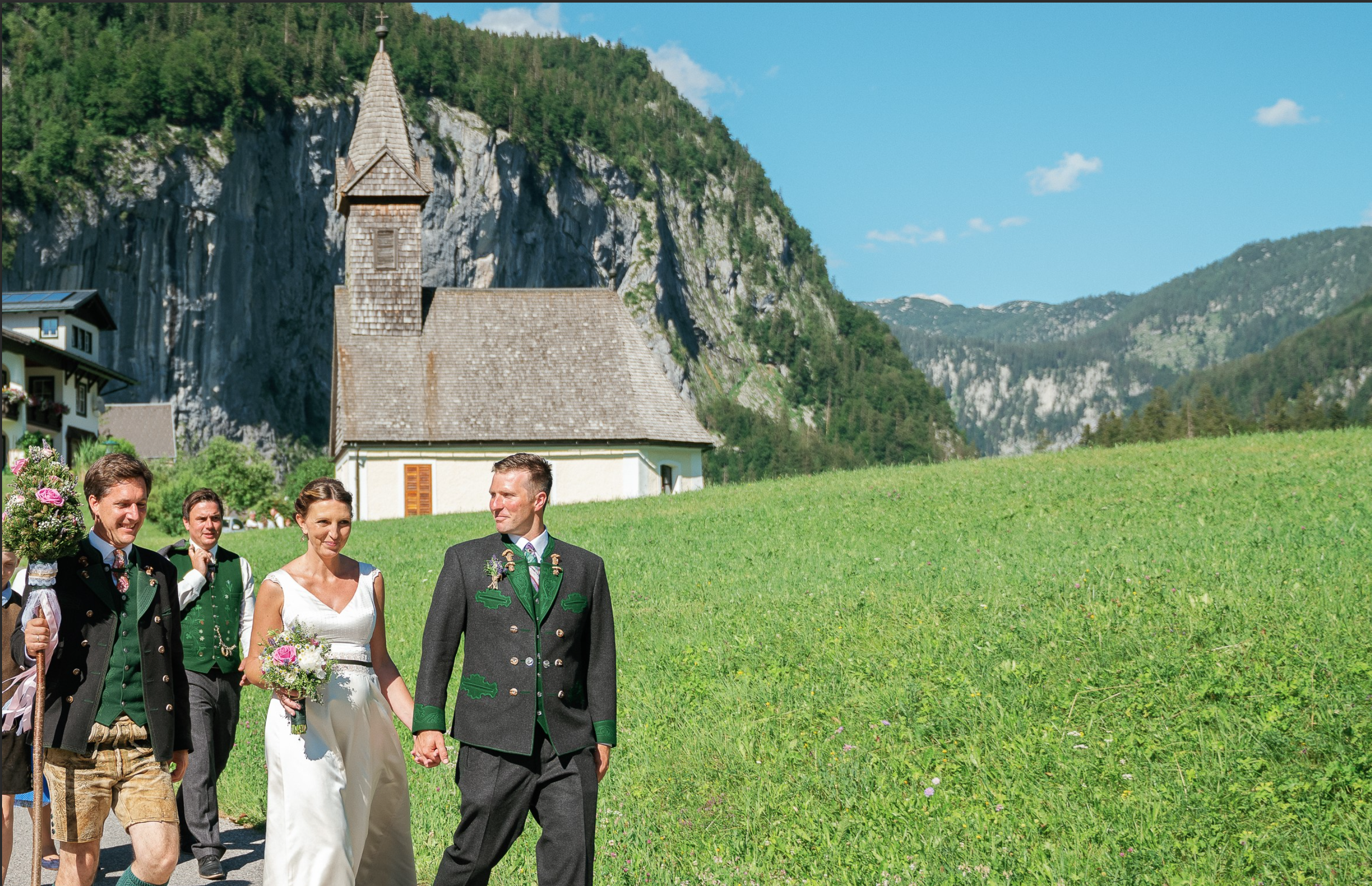 Hochzeitslocation: Historische Dorfkirche in Gößl am Grundlsee - Narzissendorf Zloam - Grundlsee