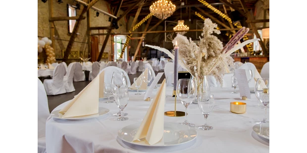 Destination-Wedding - Exklusivität - Deutschland - Feste Scheune