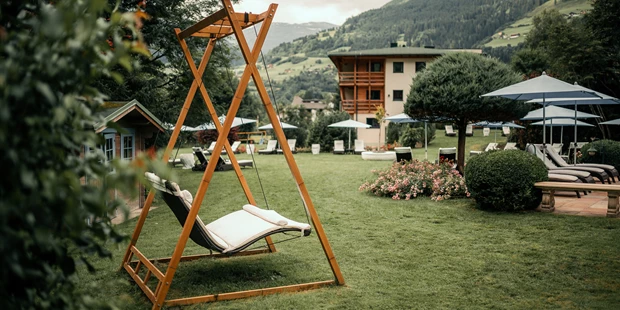 Destination-Wedding - Exklusivität - Salzburg - Der weitläufige Garten im Sendlhofer's. - Sendlhofer's