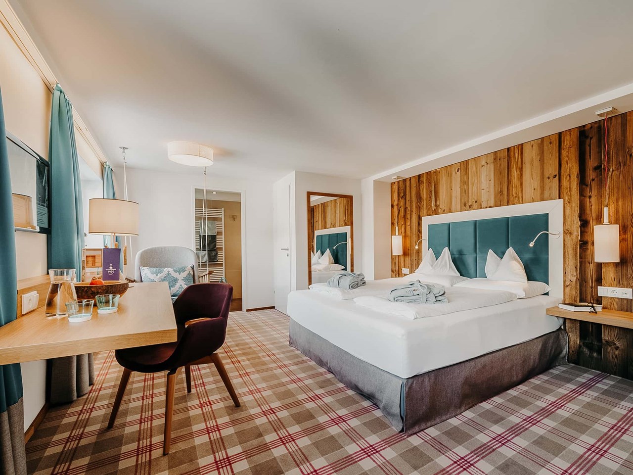 Sendlhofer's Zimmer / Suiten Schlafzimmer Spacious