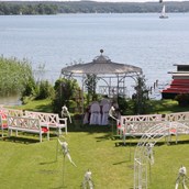 Hochzeitslocation - Trauung direkt am See - Das Landhaus am See - Alte Eichen