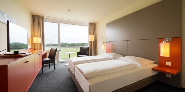 Destination-Wedding - Art der Location: Hotel / Chalet - Superior-Doppelzimmer - ATLANTIC Hotel Galopprennbahn