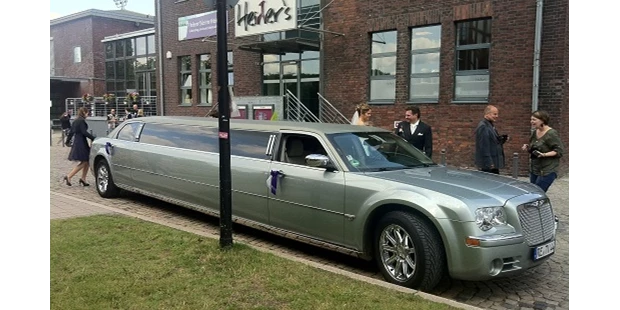 Destination-Wedding - Art der Location: Hotel / Chalet - Eingang - Heiner's Parkhotel